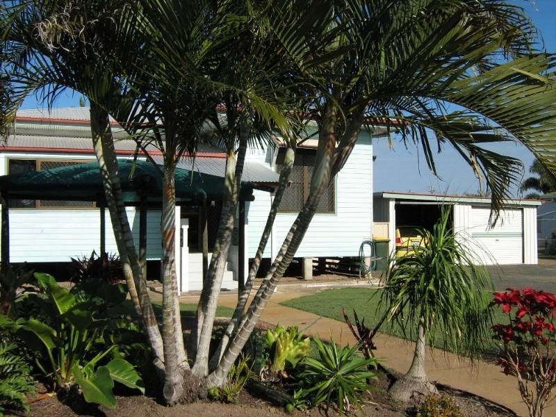 16 Anderson Street, Avenell Heights QLD 4670