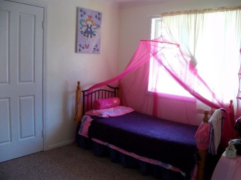 7 Schleger Street, Burnett Heads QLD 4670