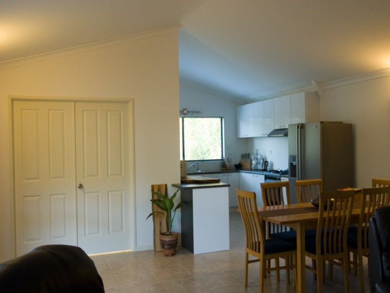 26 Acacia Street, Moore Park Beach QLD 4670