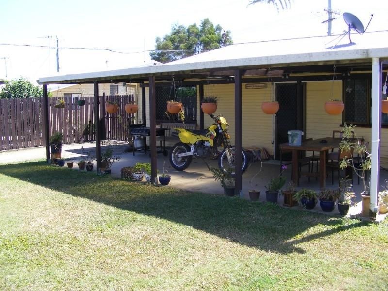 14 Jefferis Street, Bundaberg North QLD 4670