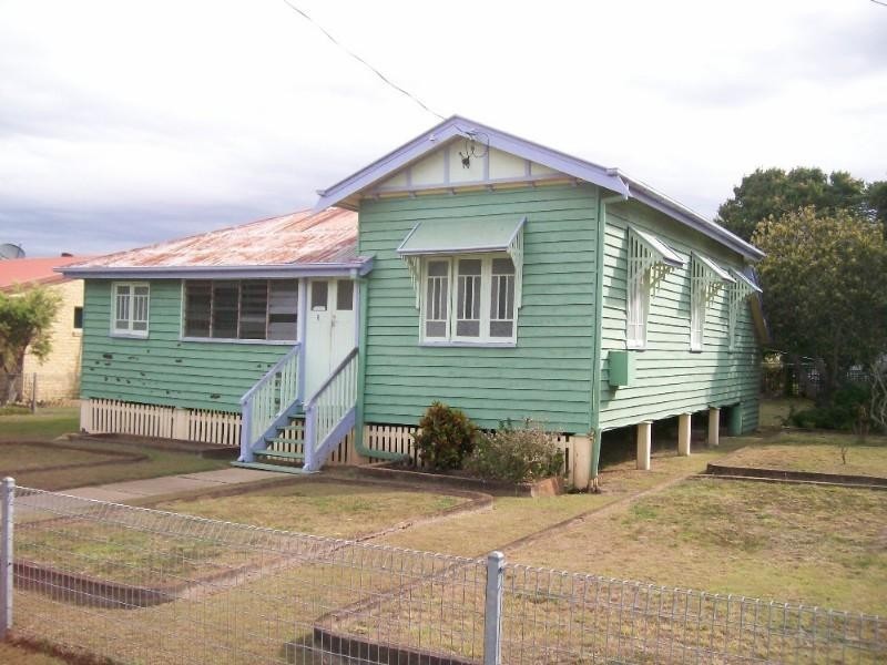11 Castlereagh Street, Bundaberg South QLD 4670