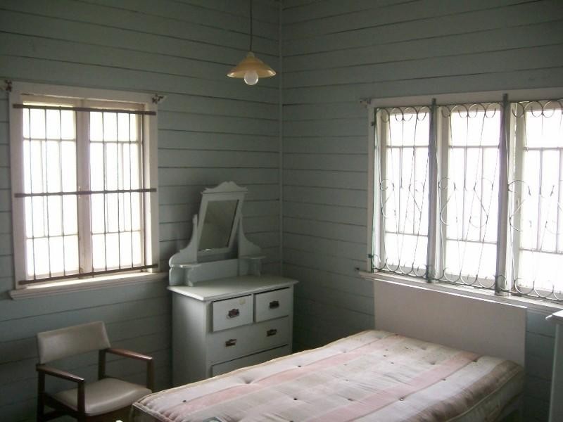 11 Castlereagh Street, Bundaberg South QLD 4670