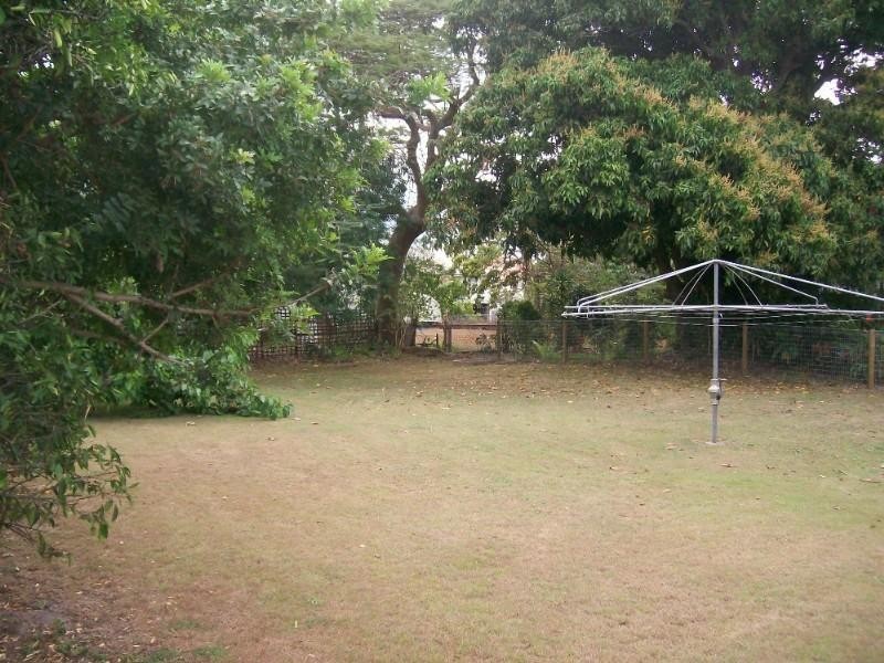 11 Castlereagh Street, Bundaberg South QLD 4670