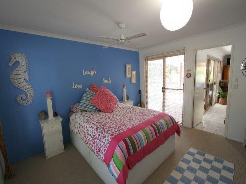 Moore Park Beach QLD 4670