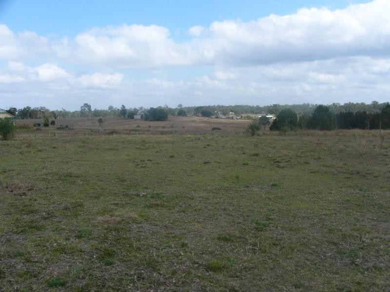 L12 Hinrichs Road, Rosedale QLD 4674