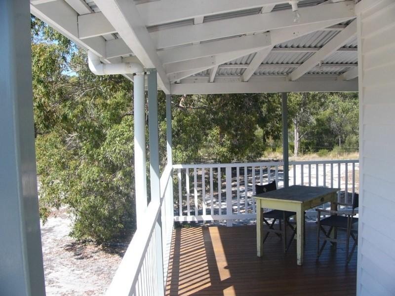 10 Isaac Moore Drive, Moore Park Beach QLD 4670