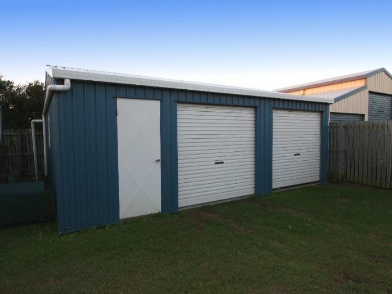 211 Barolin Esplande, Coral Cove QLD 4670