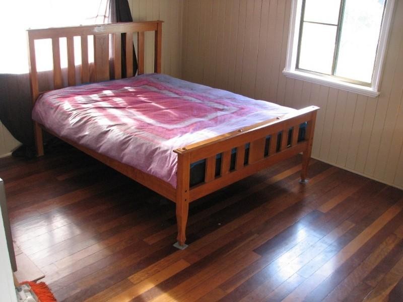 4 Bates Street, Svensson Heights QLD 4670