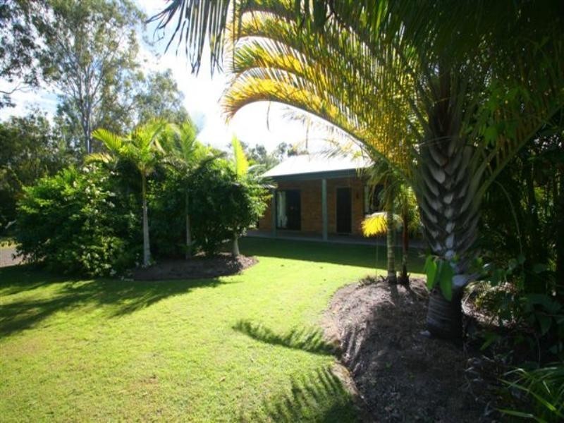 32 Pleasant Drive, Sharon QLD 4670