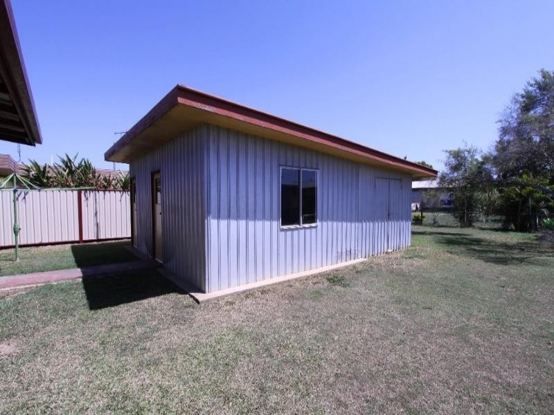 7 Lucas Street, Kepnock QLD 4670