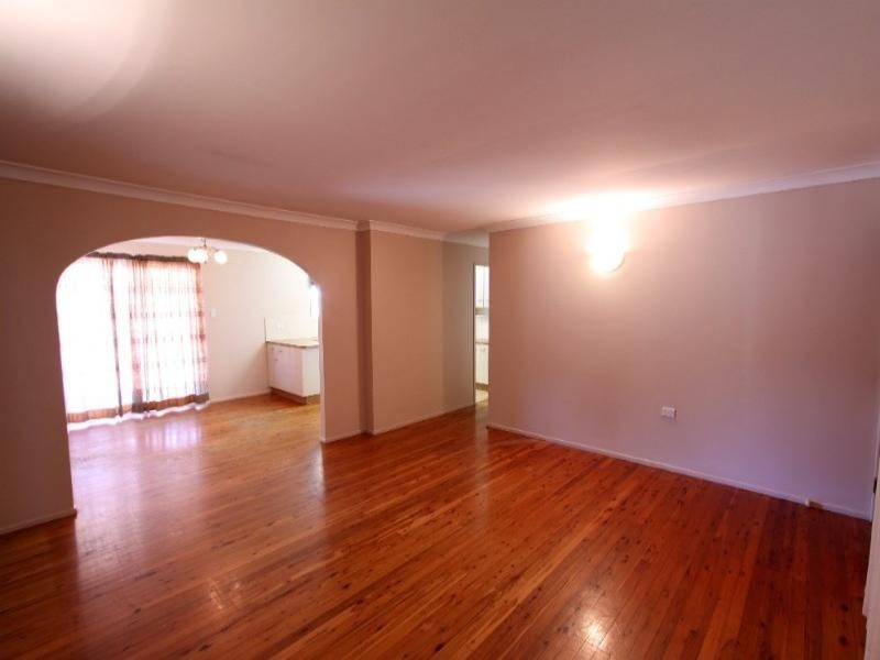 7 Lucas Street, Kepnock QLD 4670