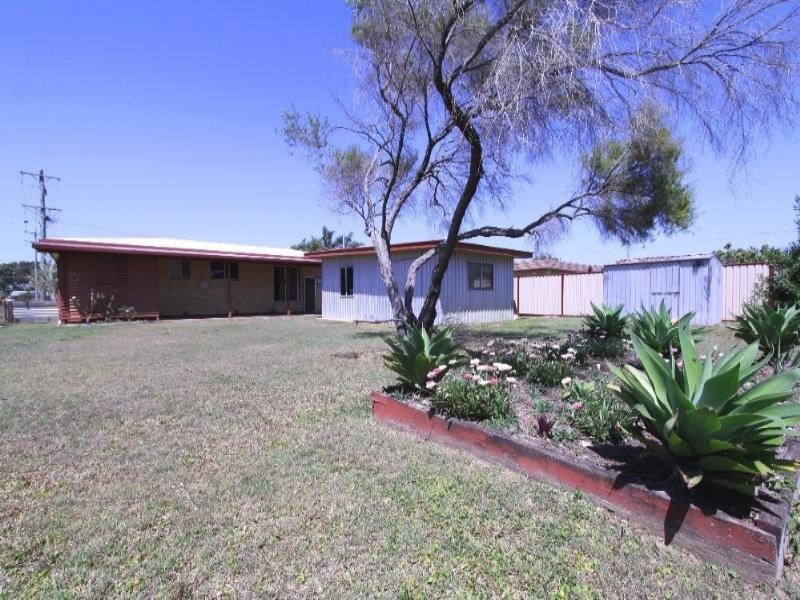 7 Lucas Street, Kepnock QLD 4670