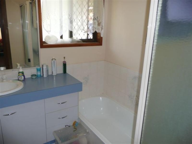 31 Hilltop Parade, Avoca QLD 4670