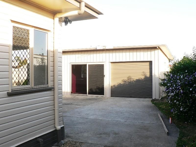 52 Vasey Street, Avenell Heights QLD 4670