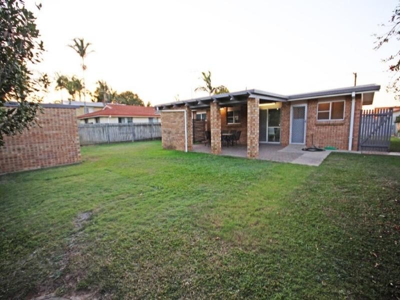 12 Jensen Street, Avenell Heights QLD 4670