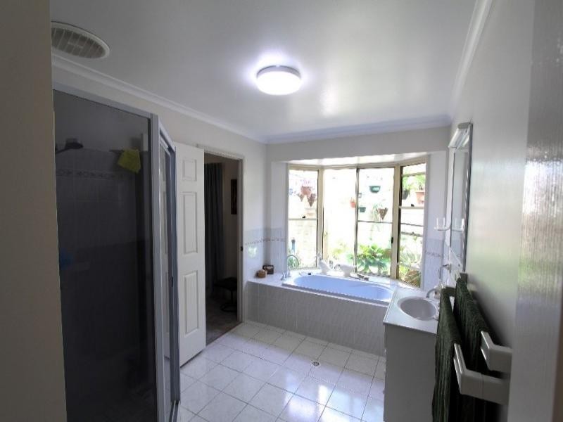 8 Horwood Drive, Bucca QLD 4670