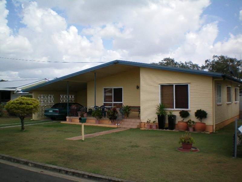 3 Brasch Street, Kepnock QLD 4670