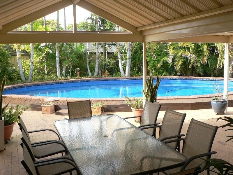 1 Baldwin Crescent, Avoca QLD 4670