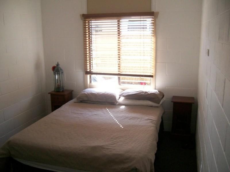 3/16 White Street, Bundaberg West QLD 4670