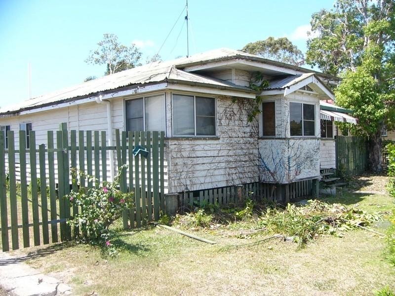 16 Sydney Street, Kepnock QLD 4670