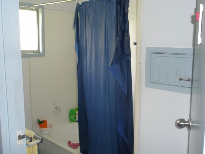 Avenell Heights QLD 4670