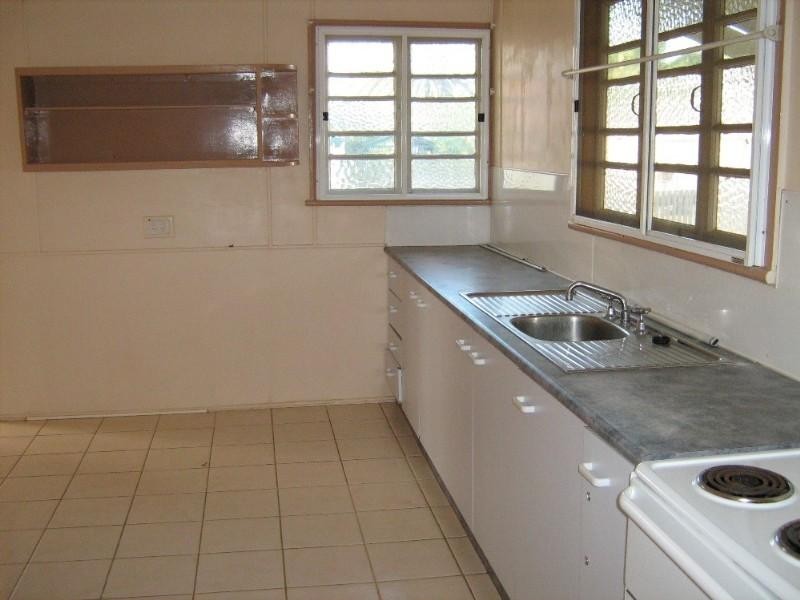 46 Burnett Heads Road, Burnett Heads QLD 4670