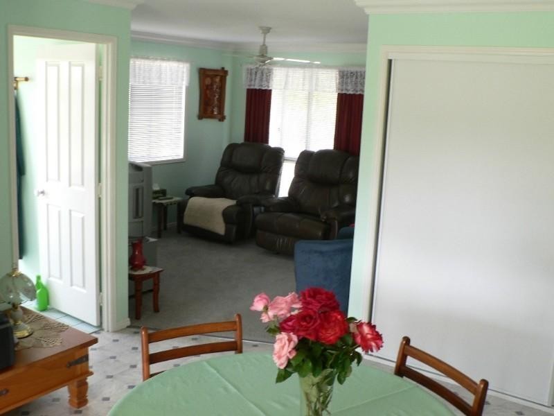 12 Aquamarine Road, Branyan QLD 4670