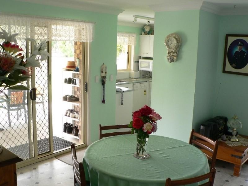 12 Aquamarine Road, Branyan QLD 4670