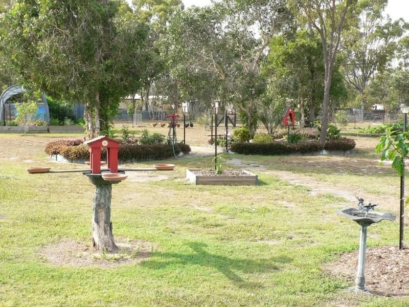 12 Aquamarine Road, Branyan QLD 4670