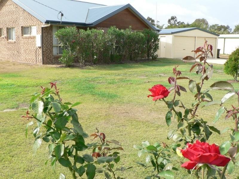 12 Aquamarine Road, Branyan QLD 4670