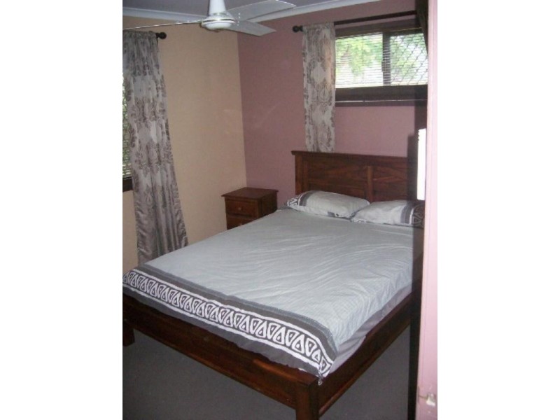 2/18 Branyan Street, Bundaberg West QLD 4670