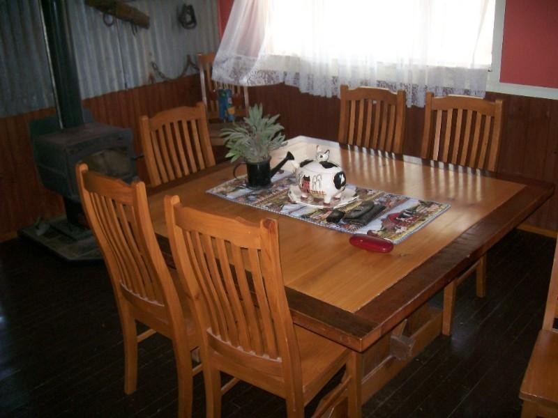 54 Svensons Road, Pine Creek QLD 4670