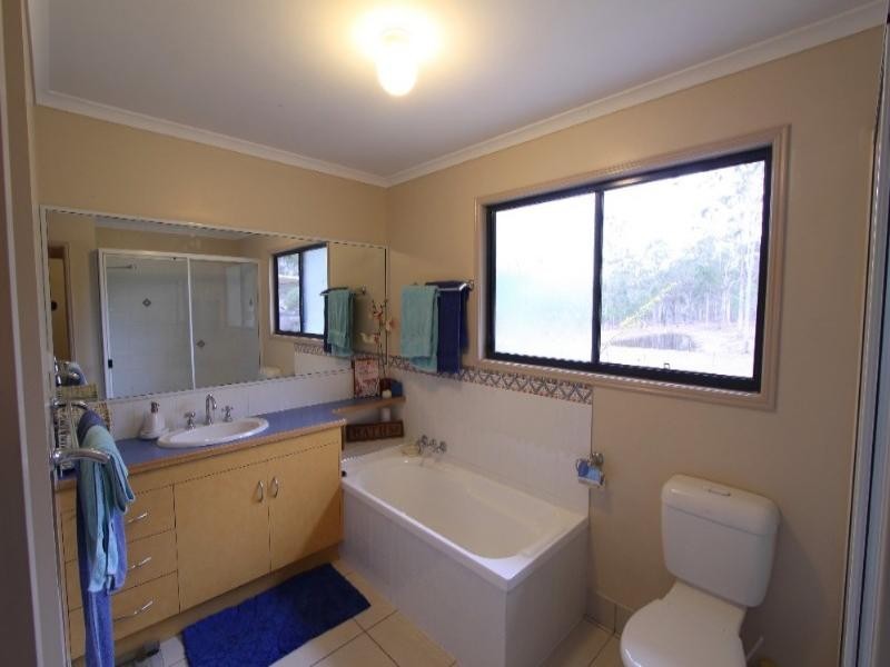 18 Billabong Way, Bucca QLD 4670