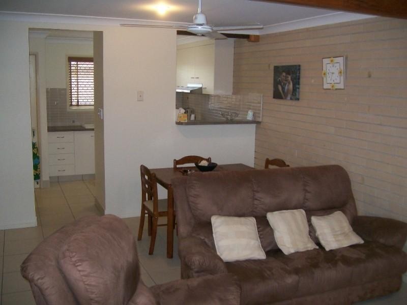 3/59 Electra Street, Bundaberg West QLD 4670