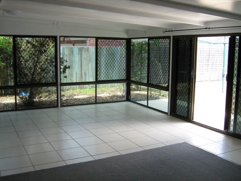 23 Teatree Court, Moore Park Beach QLD 4670