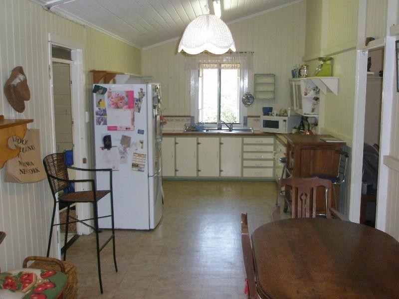 39 Pitt Street, Walkervale QLD 4670