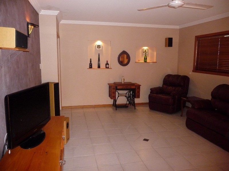 174 Shelley Street, Burnett Heads QLD 4670