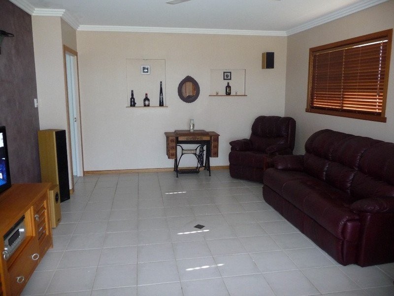 174 Shelley Street, Burnett Heads QLD 4670