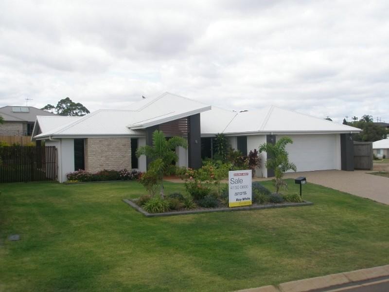 10 Pinnacle Court, Avoca QLD 4670