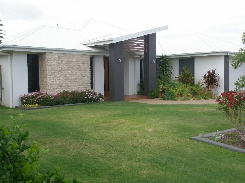 10 Pinnacle Court, Avoca QLD 4670