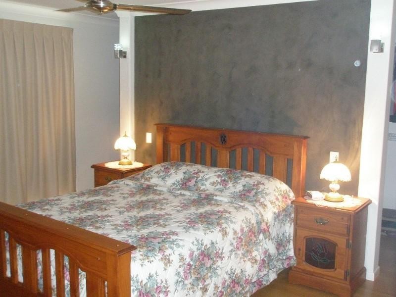 10 Pinnacle Court, Avoca QLD 4670