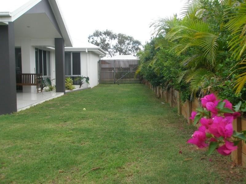 10 Pinnacle Court, Avoca QLD 4670