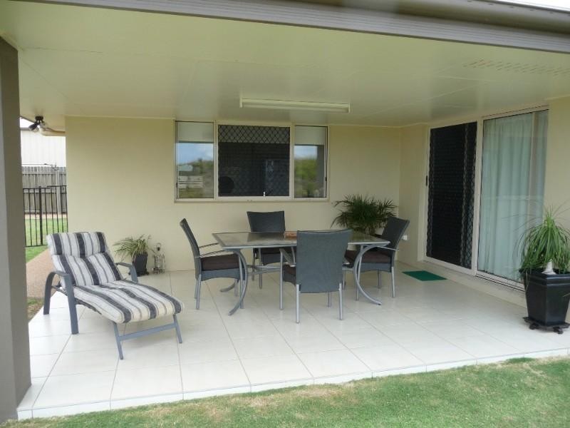 24 Scherer Boulevard, Kepnock QLD 4670