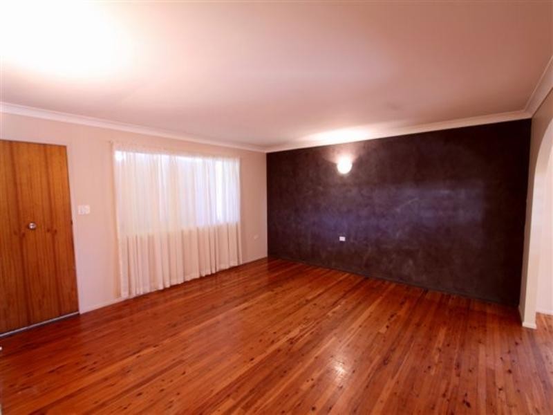 7 Lucas Street, Kepnock QLD 4670