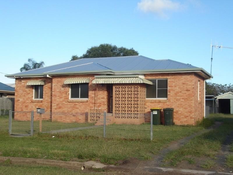 14 Moncrief Street, Bundaberg QLD 4670