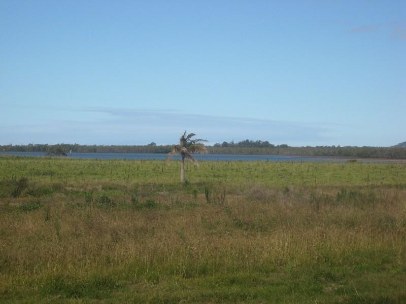 LOT 2/28 River Road, Fairymead QLD 4670