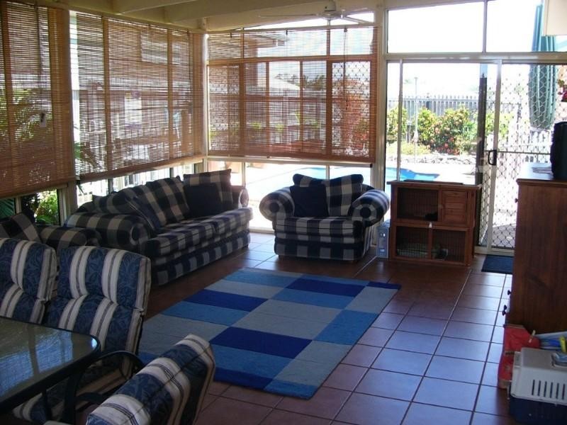 6 Southern Cross Drive, Avoca QLD 4670