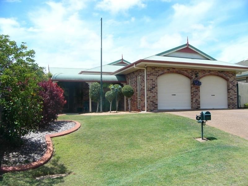 6 Southern Cross Drive, Avoca QLD 4670