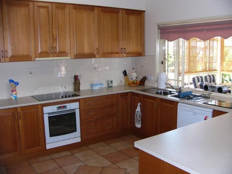 6 Southern Cross Drive, Avoca QLD 4670