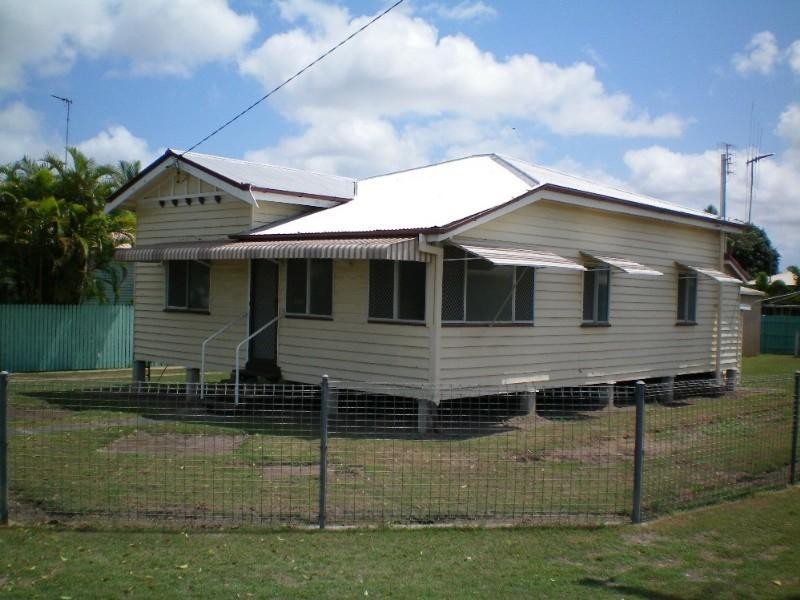 98 Maryborough Street, Walkervale QLD 4670
